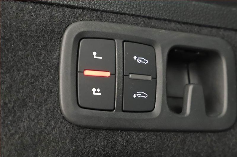 Audi Q7 (2021) 45 TDI - fotka 17 z 21