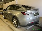 Tesla Model Y (2023) LFP Berlín, tažné, Quicksilver - náhled 1