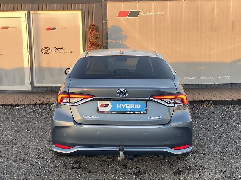 Toyota Corolla 1.8HSD, ČR, StyleTech, záruka - fotka 6 z 16
