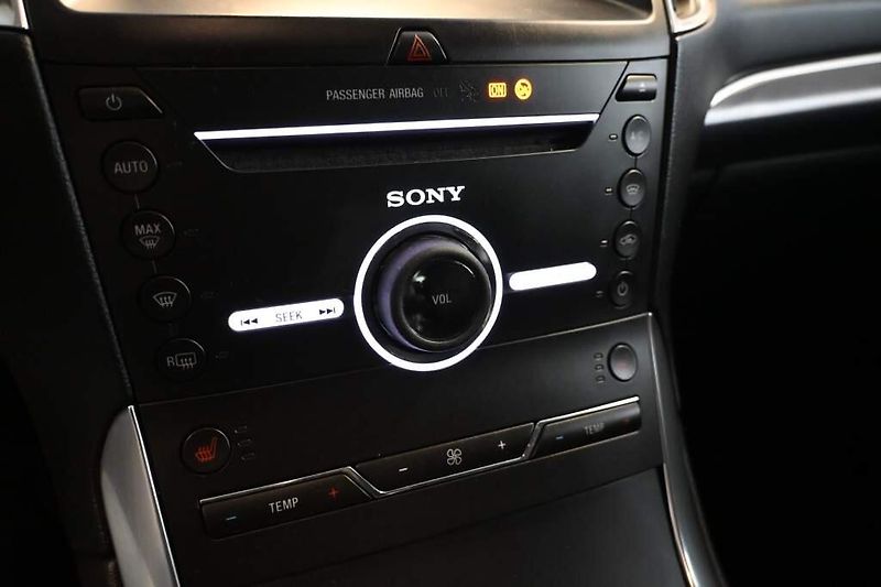 Ford S-MAX (2016) 2.0 132 KW Titanium LED Tažné - fotka 18 z 31