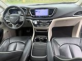 Chrysler Pacifica (2022) 3,6 RU Limited Radar 360 2022  - náhled 11