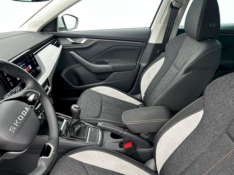 Škoda Scala (2025) 1.0 TSI 85kW MP6 Top Selection - fotka 25 z 34