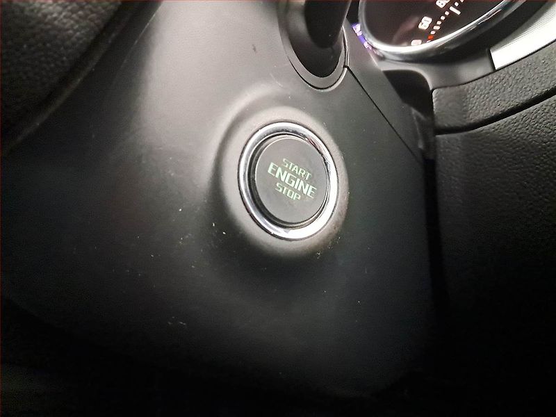 Škoda Superb (2012) 2.0 TDI, 4X4, Navi, Xenony - fotka 19 z 22
