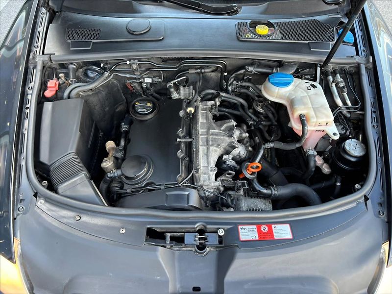 Audi A6 Avant 2,0 TDI - fotka 9 z 23
