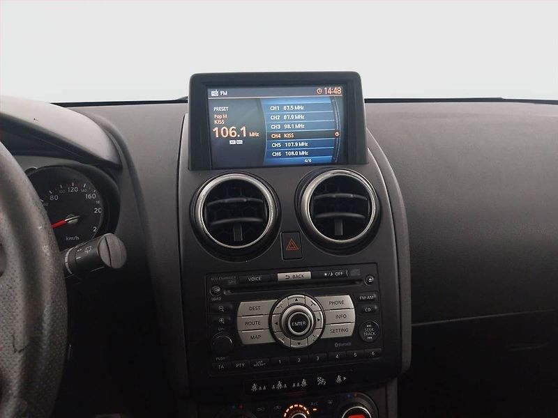 Nissan Qashqai (2008) 1.5 dCi, dobrý stav - fotka 12 z 22