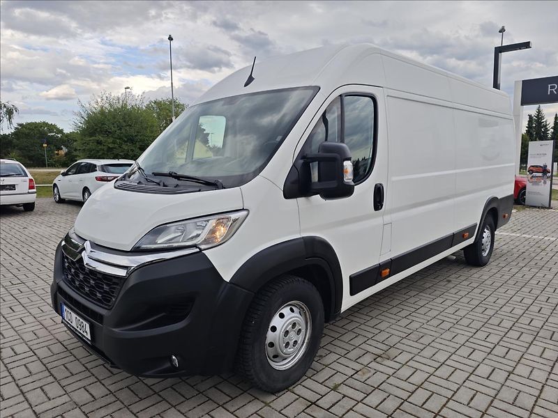Citroën Jumper 2,2 BlueHDi140 S&S MAN6  FURGO - fotka 2 z 20