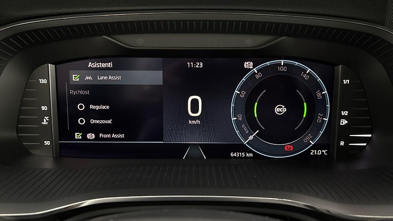 Škoda Octavia 2.0 TDI Ambition Combi - fotka 10 z 25