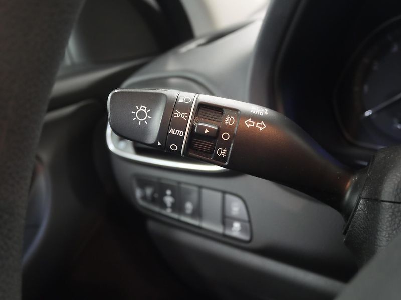 Hyundai i30 - fotka 17 z 26