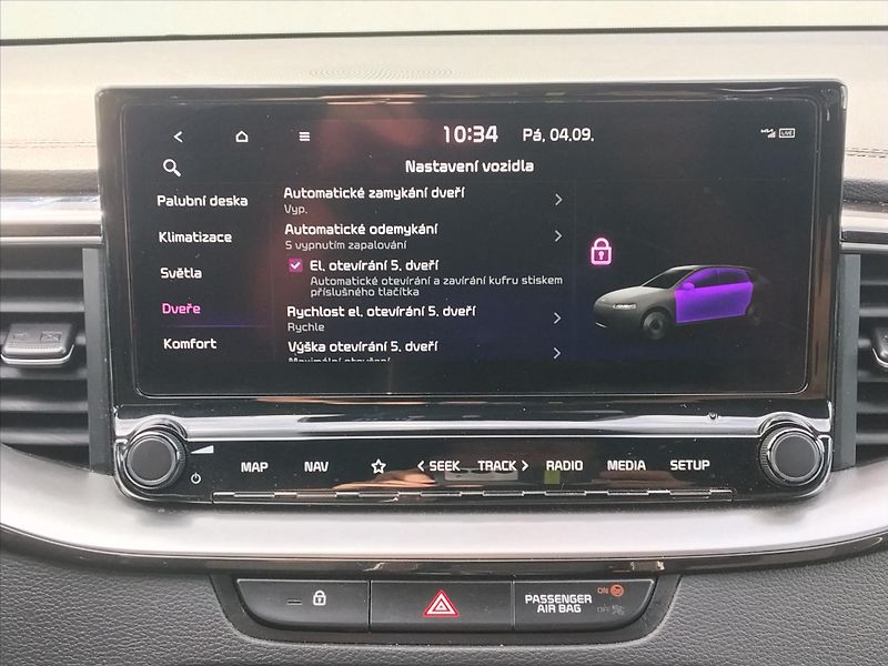 Kia XCeed 1,5   1.5 T-GDI 117Kw GT Line, - fotka 13 z 35