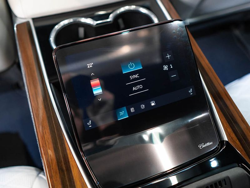Cadillac Escalade (2026) 6.2 ESV Sport Platinum 2026 - fotka 43 z 50