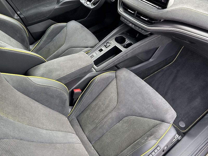 Škoda Enyaq (2025) iV 85x RS - fotka 8 z 35
