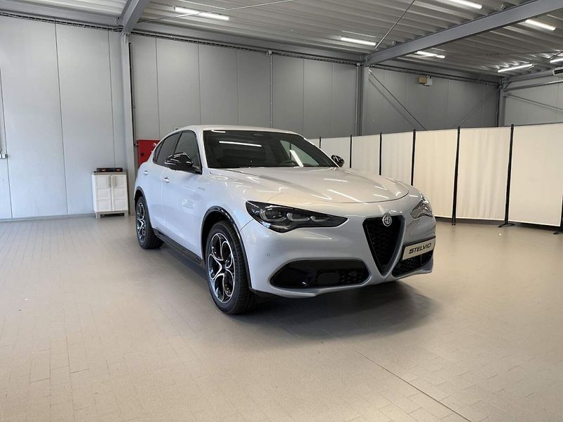 Alfa Romeo Stelvio (2026) Veloce 2.2 JTDm 210k Q4 - fotka 6 z 24