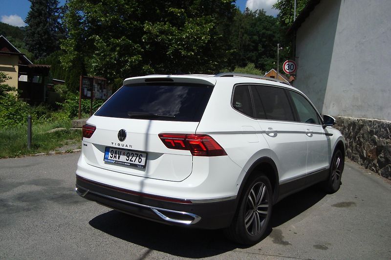 Volkswagen Tiguan Allspace (2023) 2.0TDi, AUT - fotka 72 z 73