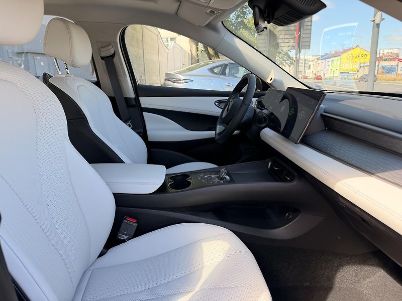 BYD Seal 5 DM-i (2025) Comfort Superhybrid - fotka 6 z 6