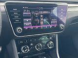 Škoda Superb (2020) 2.0 TSI 4x4 DSG SportLine - náhled 24