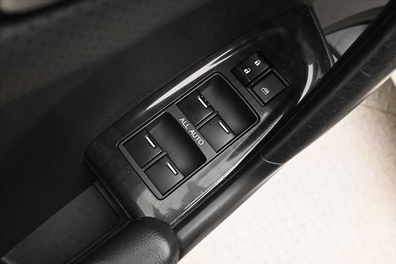 Honda Accord 2,2 i-DTEC 110 kW Manuál - fotka 23 z 30