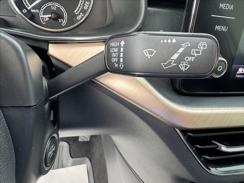 Škoda Scala 1,0 TSI STYLE DPH 1maj původČR - fotka 29 z 50