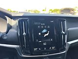 Volvo V90 D4 2.0/140kW Cross Country Mom - náhled 22