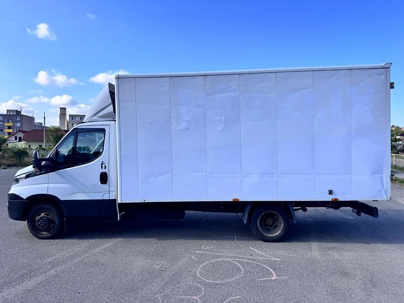 Iveco Daily (2016) 35S150 3.0 110 kW – skříň - fotka 6 z 12