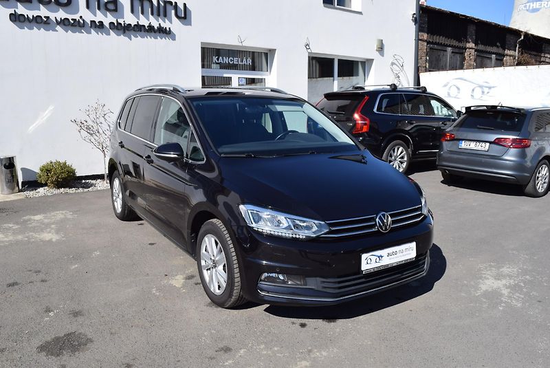 Volkswagen Touran (2021) 2.0TDI 110kw DSG 7MÍST HIGHLIN - fotka 5 z 50