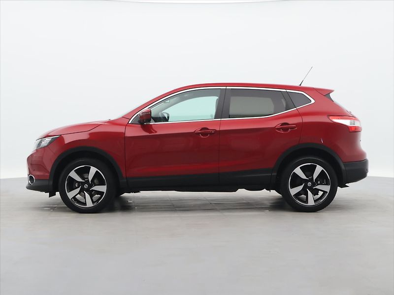Nissan Qashqai 1,2 DIG-T 85 kW N-Connecta - fotka 4 z 31