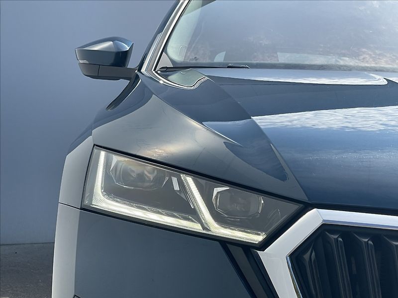 Škoda Octavia 2,0 TDI Combi Style Plus TAŽNÉ - fotka 20 z 23