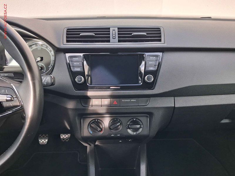 Škoda Fabia (2022) 1.0TSI, ČR, Ambition, STK7/28 - fotka 12 z 16