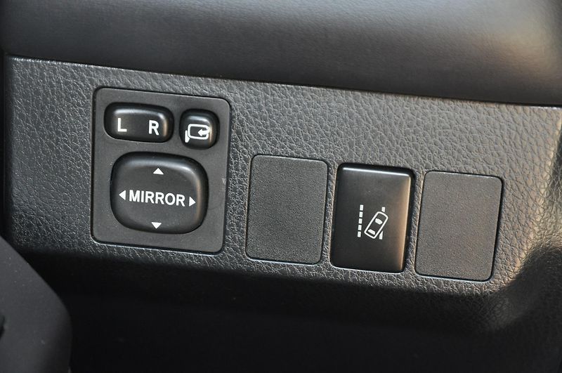 Toyota RAV4 2.5HSD 114kW - fotka 18 z 18