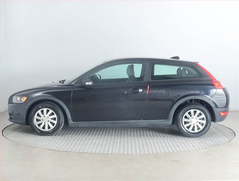 Volvo C30 (2007) 1.6 D, nová STK, v provozu - fotka 3 z 14