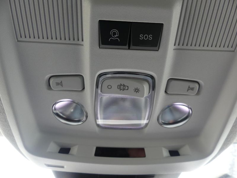 Citroën C5 Aircross (2026) PLUS Hybrid 145k Automatic - fotka 18 z 22