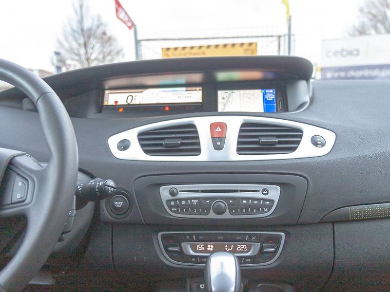 Renault Scénic (2010) ČR 1.5DCI 81KW NAVI – AUTOMAT - fotka 20 z 42