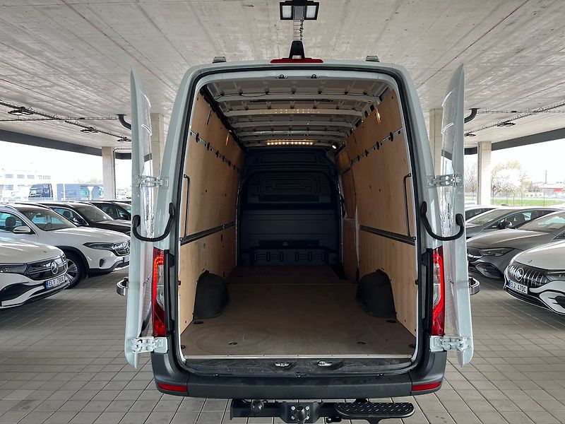 Mercedes-Benz Sprinter 319 CDI L3H2 140kw 1.Maj DPH - fotka 17 z 22
