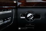 Mercedes-Benz Třídy S (2013) AMG S 63 5.5 V8 Biturbo - náhled 43