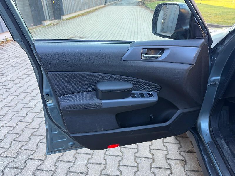 Subaru Forester 2,0 X 4WD / LPG/  - fotka 9 z 31