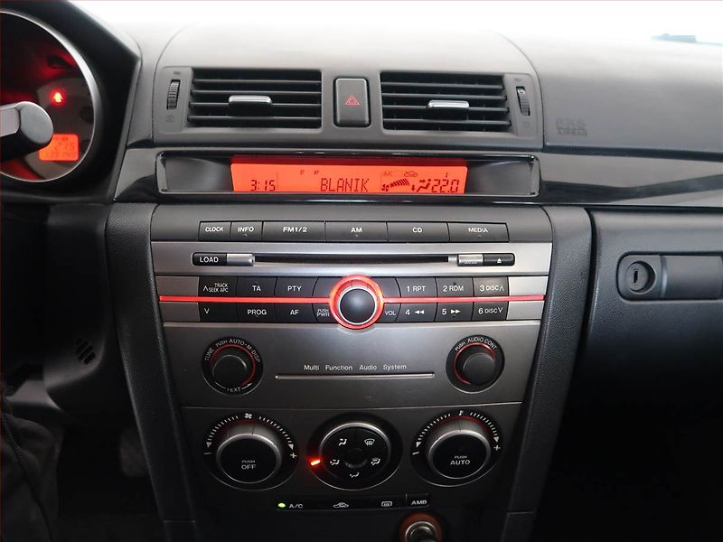Mazda 3 (2006) 1.6 DI Turbo, nová STK - fotka 12 z 14