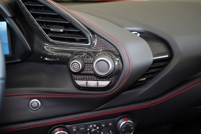 Ferrari 488 Lift/FullCarbon/Camera/Novitec - fotka 32 z 56