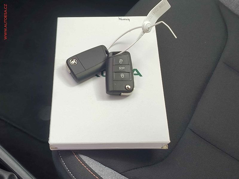 Škoda Kamiq (2024) 1.0 TSi, Selection, DSG - fotka 24 z 24