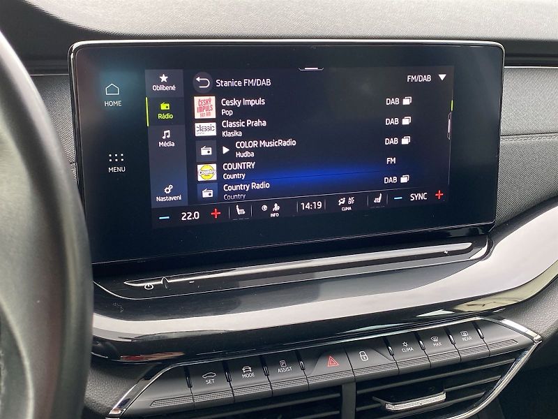 Škoda Octavia (2021) Combi 2.0 TDI 4x4 DSG Style+ - fotka 13 z 36