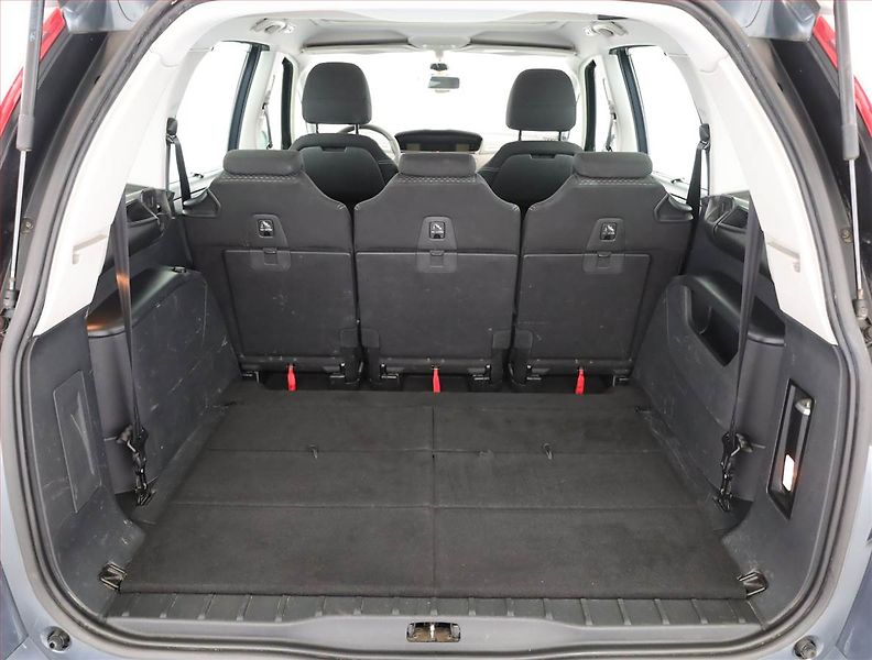 Citroën C4 Picasso (2012) 1.6 HDi, 7 míst, jezdí výborně - fotka 17 z 17