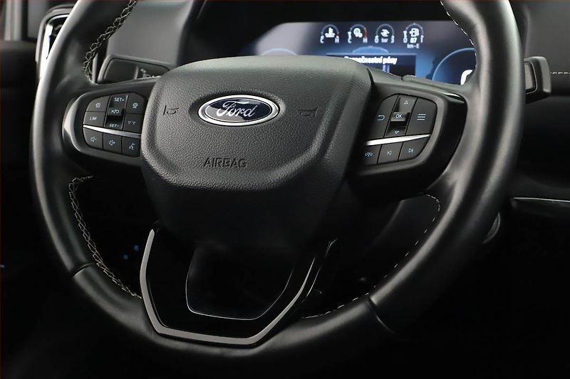 Ford Ranger (2025) 3.0 EcoBlue e-4WD, PLATINUM - fotka 8 z 20