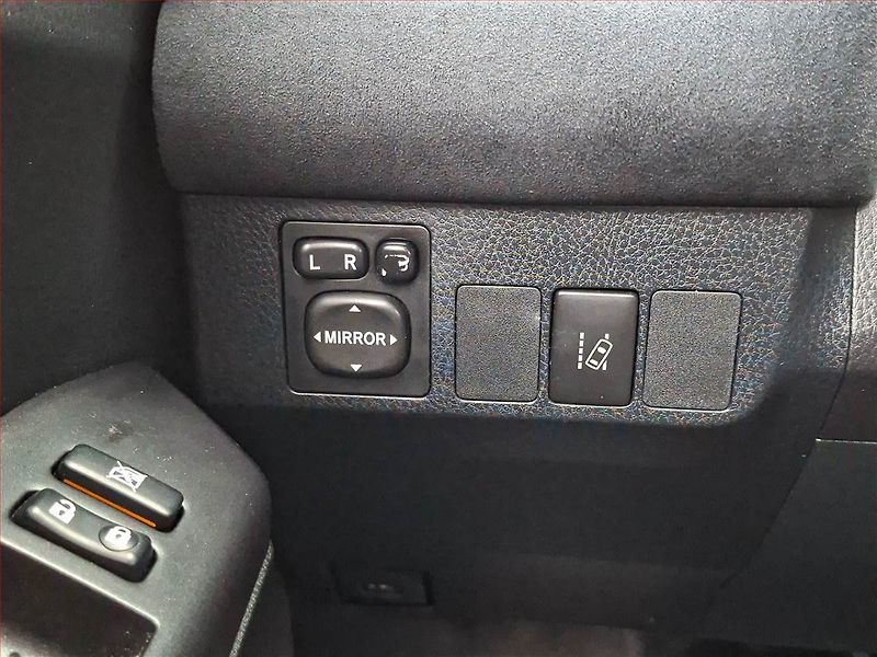 Toyota RAV4 (2016) 2.5 Hybrid, Automat - fotka 20 z 22
