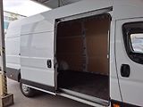 Peugeot Boxer (2023) 2.2 BlueHDi, Maxi, 16m3, 1.0t - náhled 14