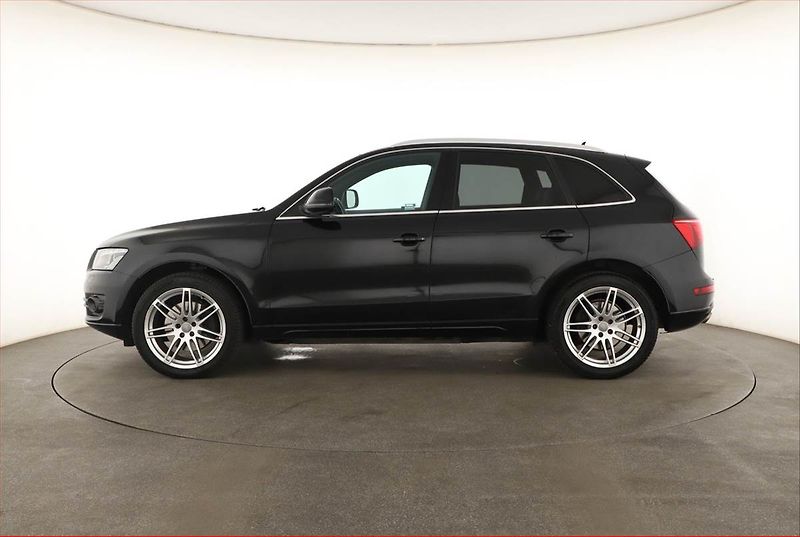 Audi Q5 (2011) 3.0 TDI, 4X4, Automat, Navi - fotka 3 z 20