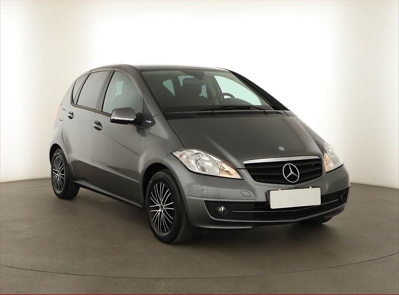 Mercedes-Benz Třídy A (2012) A 160, Vyhř. sedaček - fotografie inzerátu