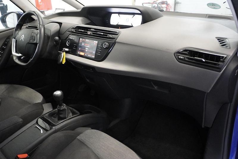 Citroën Grand C4 Picasso 1.2-96 kW FACELIFT 7 MÍST - fotka 26 z 28