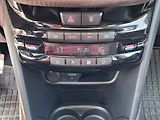 Peugeot 2008 (2015) 1.6 VTi, ČR, Allure - náhled 16