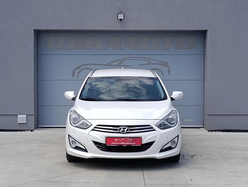 Hyundai i40 1.7CRDi 100kW ČR  - fotka 2 z 34