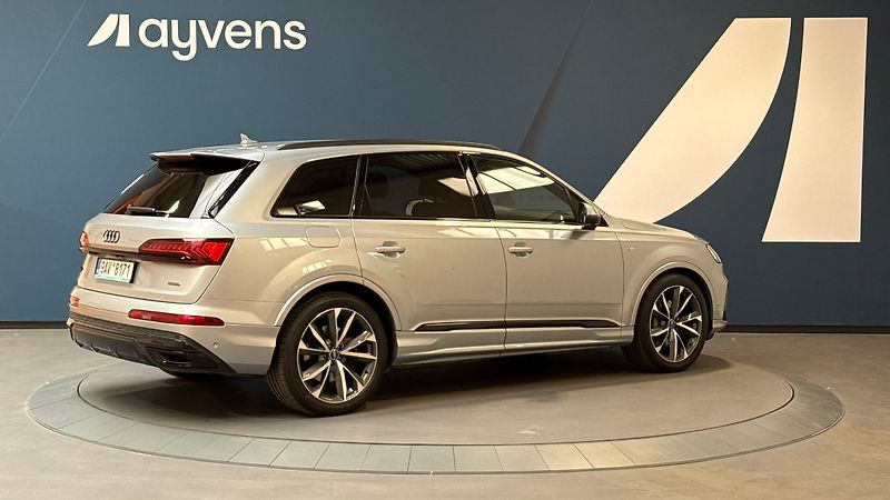 Audi Q7 3.0 55 TFSI quattro tiptronic - fotka 2 z 21