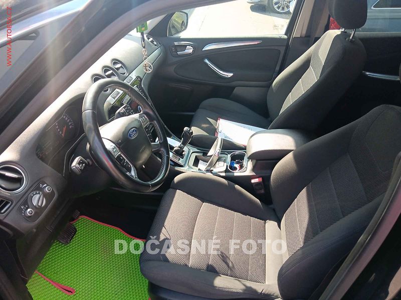 Ford S-MAX (2013) 2.0 TDCi powershift, servis - fotka 3 z 3