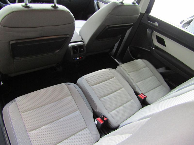 Volkswagen Touran (2024) Comfortline 1,5 TSI 110KW 7MÍS - fotka 25 z 30